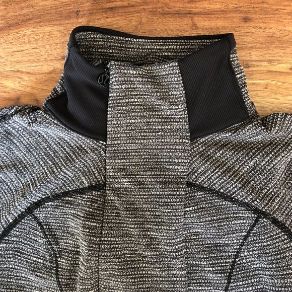 Lululemon Baserunner 1/2 Zip - Picture 6 of 16